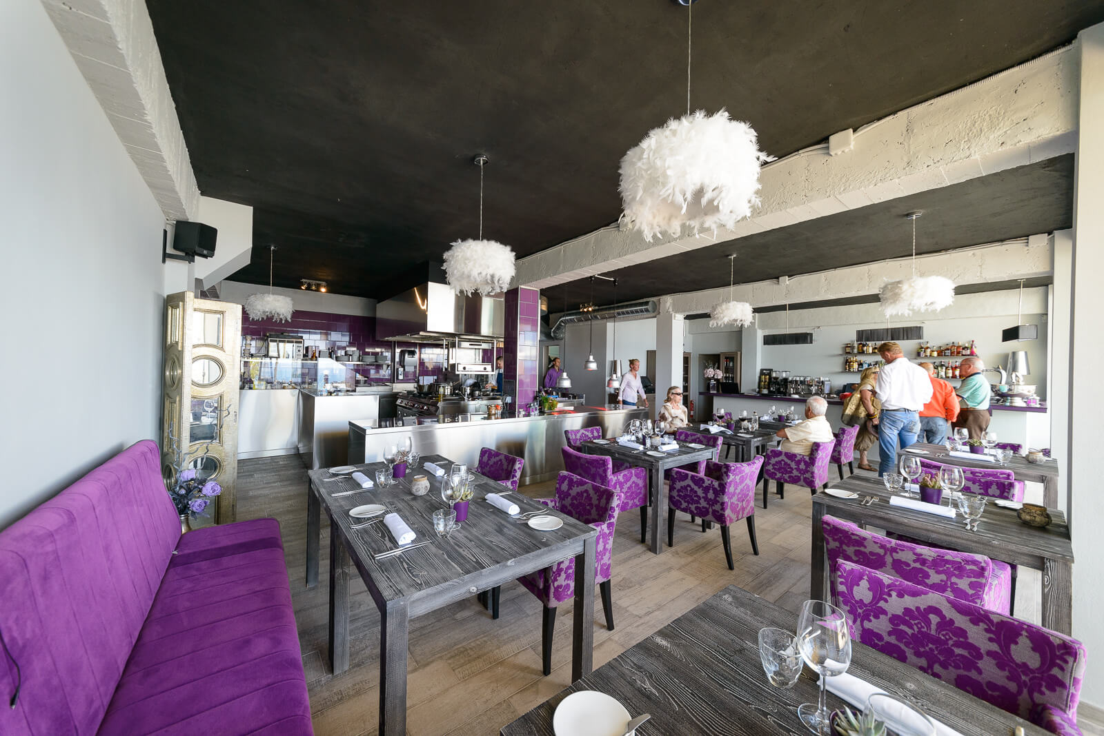 Restauración restaurante LILA Portals